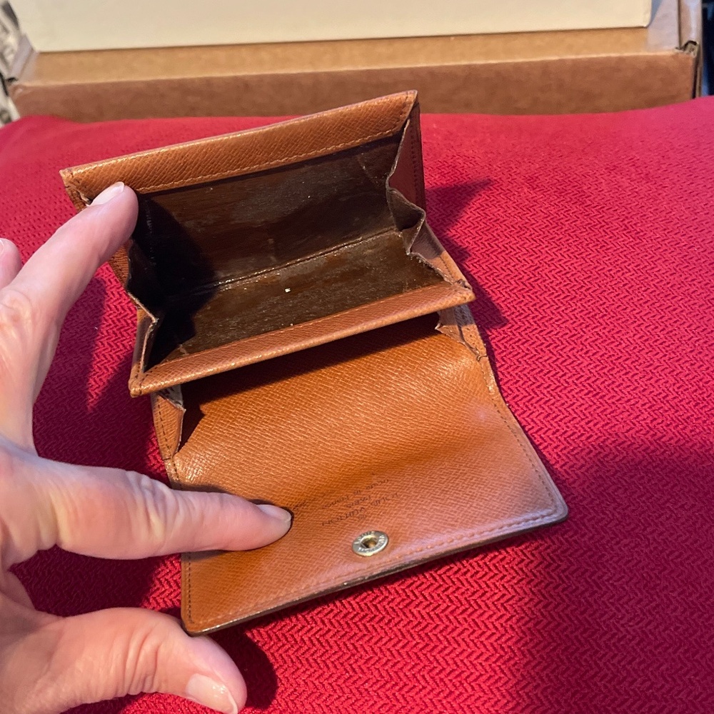 Louis Vuitton Monogram Coin Cash Credit Card Case - Picture 14 of 15